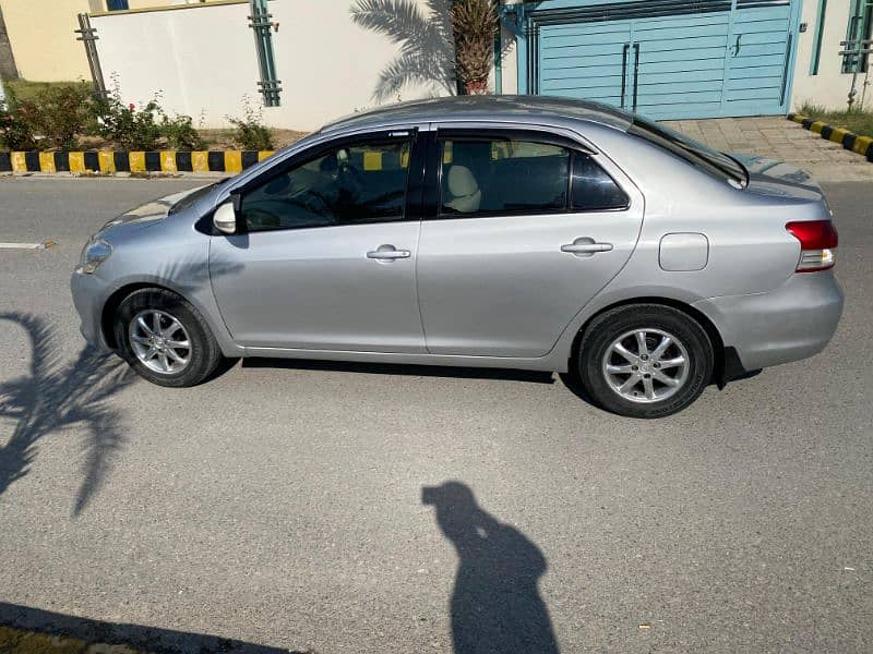 Toyota Belta 2009 1