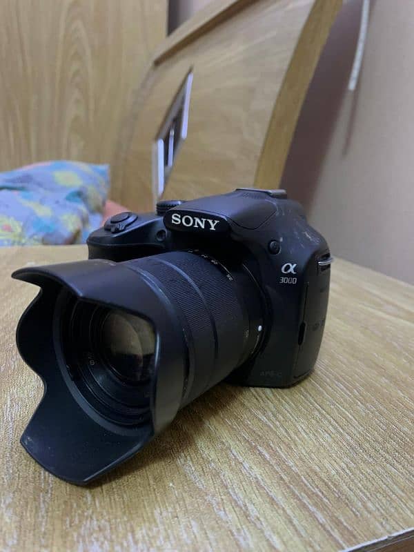 DSLR Sony Alpha 3000 2