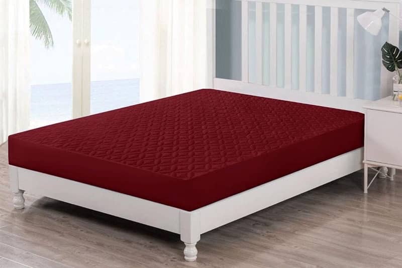 “Waterproof Mattress Cover for Protect Your Mattress with Ease!” 7