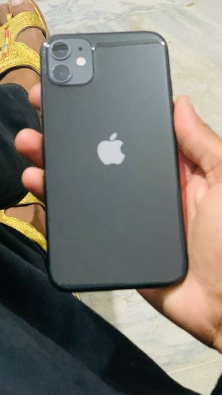 I phone 11 Black Color All Originl water pack 64gb 2month sim time 1