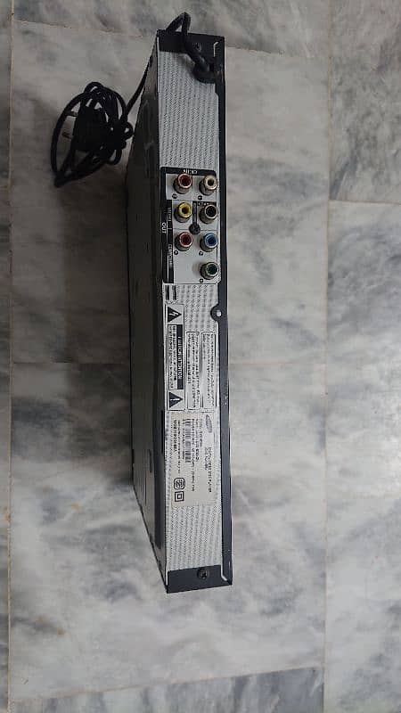 SAMSUNG DVD - E360 6