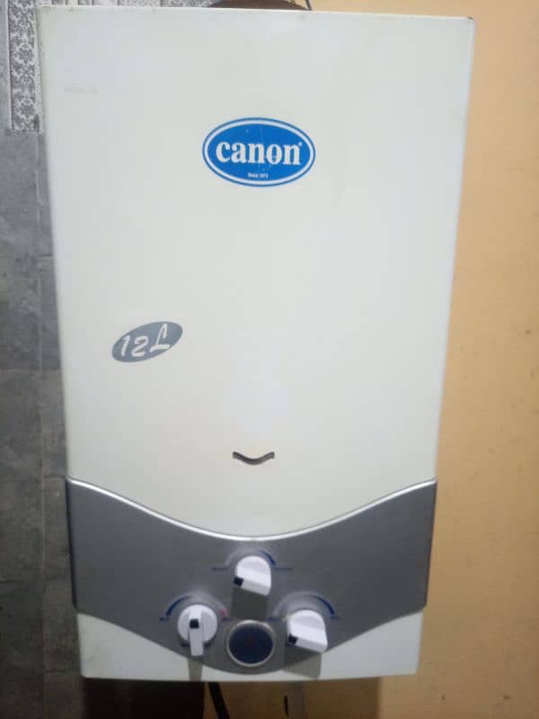 Canon 12 Liter instant geyser for sale 0