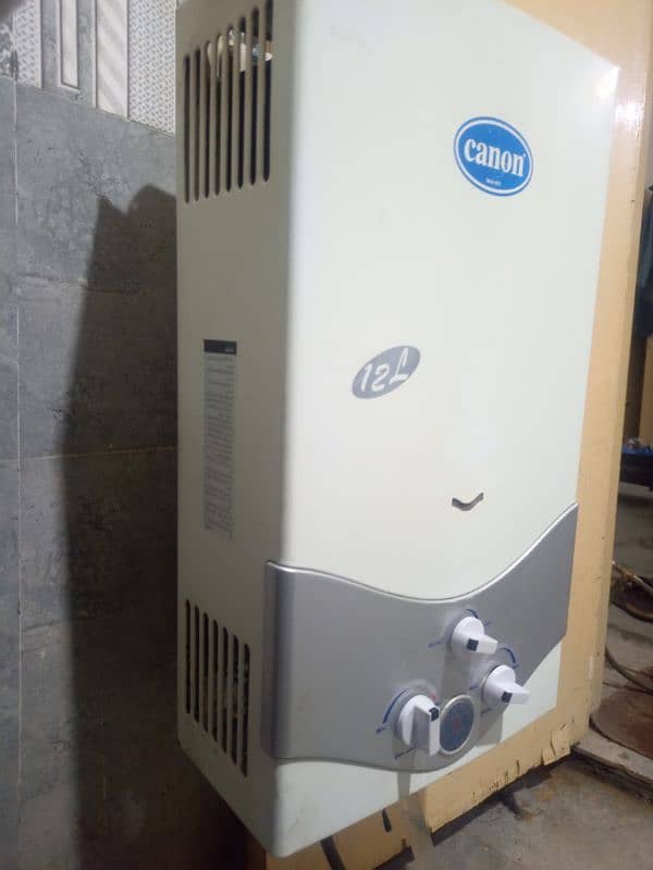 Canon 12 Liter instant geyser for sale 2