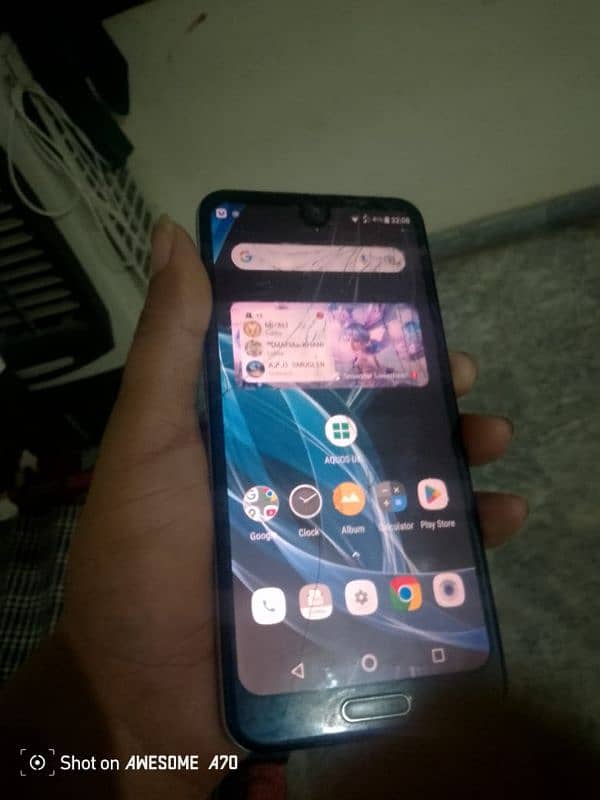 Aquos r2 4+64 giming phone 0