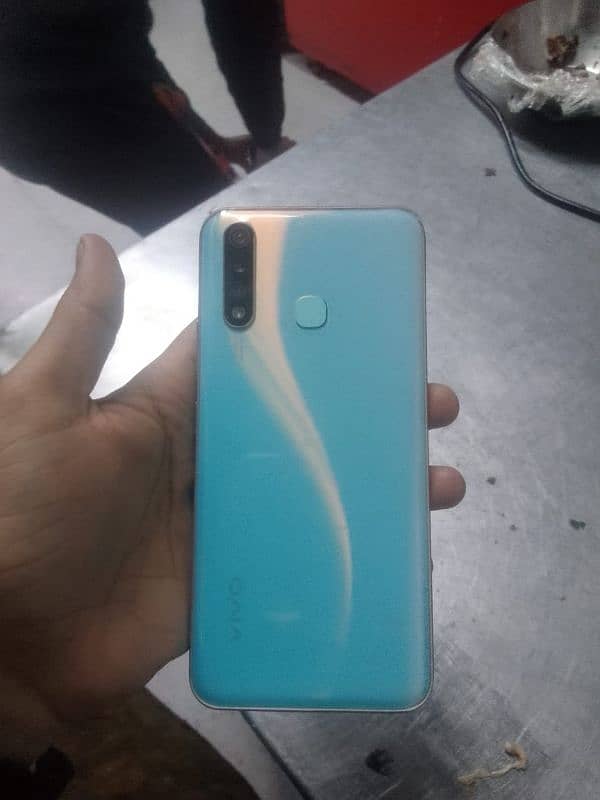 vivo y19 (8/256) 2