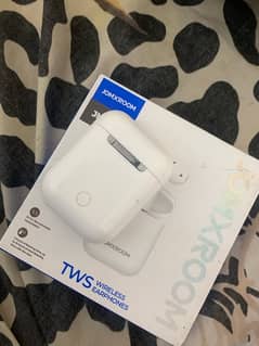 JM-02S TWS WIRELESS EARPHONES IMPORTED 5 HOUR OF LISTENING TIME