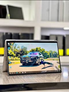 Dell Latitude 7400 2in1 core i7 8th Gen