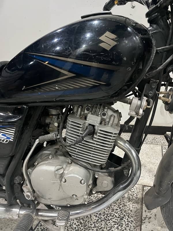 Suzuki GS 150 2018 4