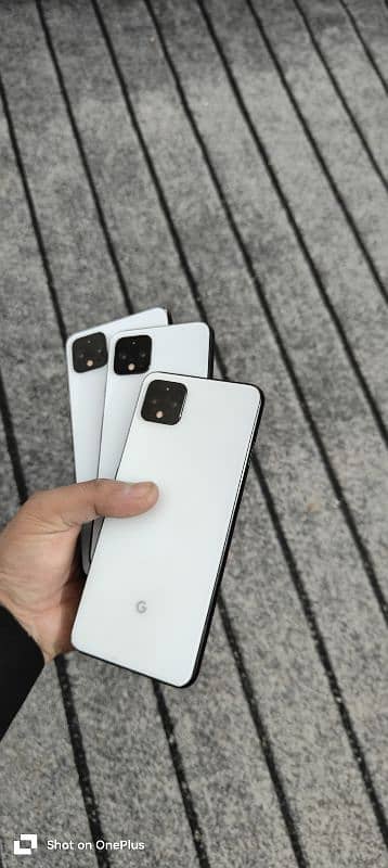 Google pixel 4xl              03101873383 3