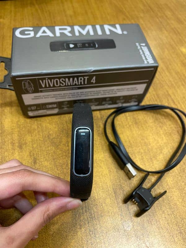 Garmin VivoSmart 4 3