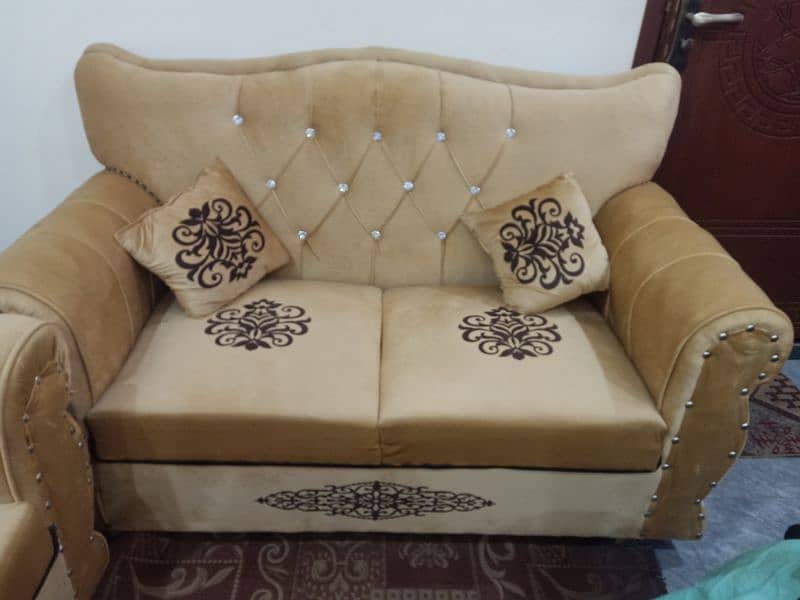 New sofa set for sale 2