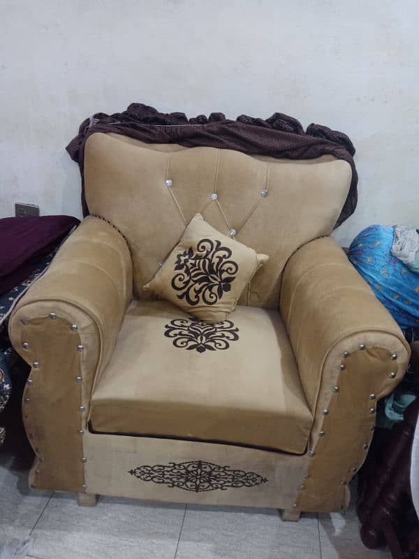 New sofa set for sale 4