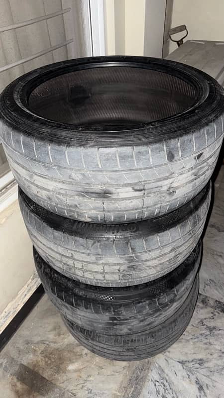 Continental Tyres 235/40/18 1