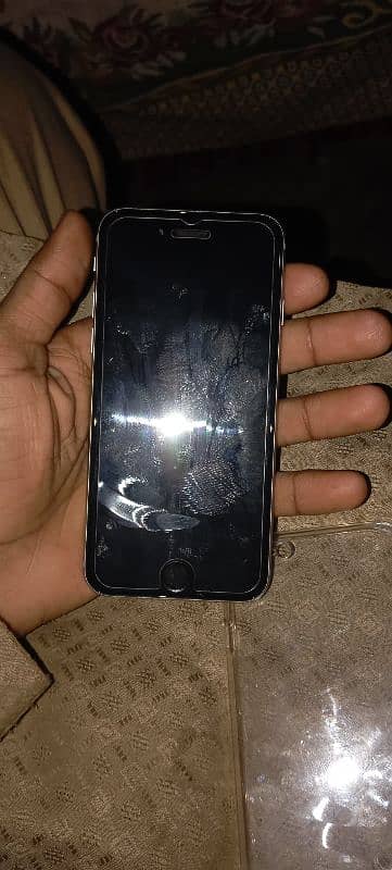 i phone 6 for sale 10/10 3