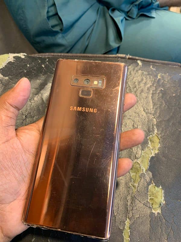 Note 9 Samsung Official PTA Approved 6/128gb 3