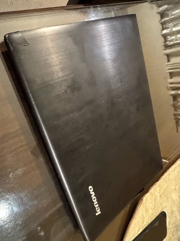 LENOVO LAPTOP 256 gb SSD 8 GB RAM 2