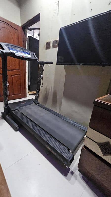 treadmill like new 0