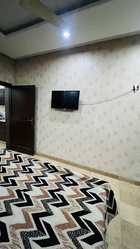 One bedroom furnished apartments available for rent in bahria towan Rawalpindi 2