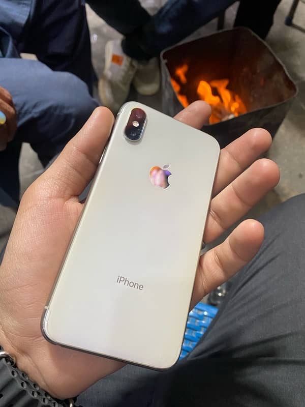 iPhone X 256 Non PTA 3