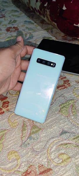 s10 plus 4