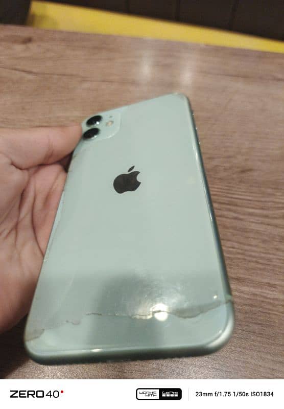 iphone 11 condition 10/10 0