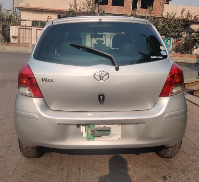 Toyota Vitz 2010/15 5