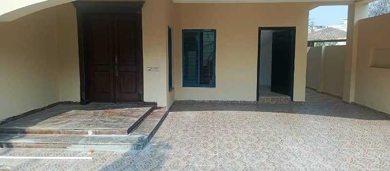 Kanal tile floor 6bed double story house for rent in valencia town C-1 block 0