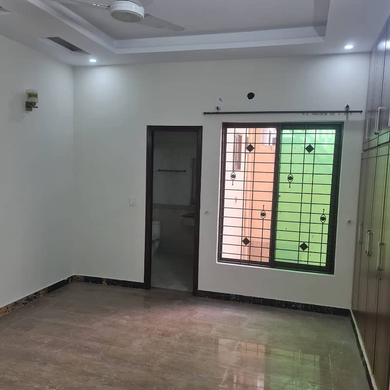 5 marla 3bed outclass double story house in Wapda town G-3 block 3