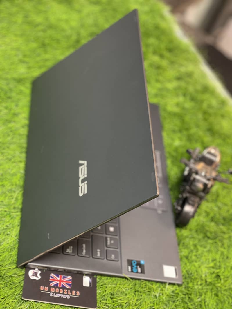 Asus ZenBook i7 11th Gen 16Gb 512GB Ssd 4