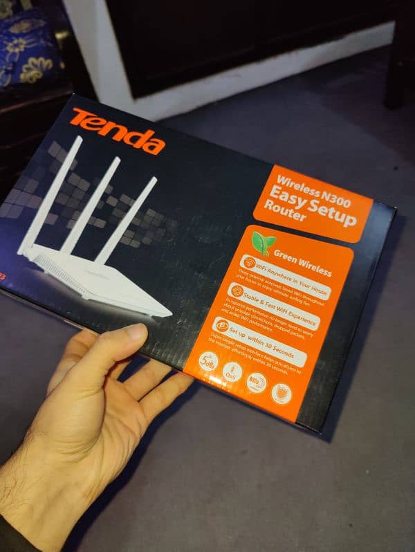 Tenda Router with 3 antennas 0