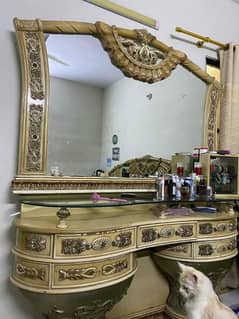 Dresser with huge mirror for sale