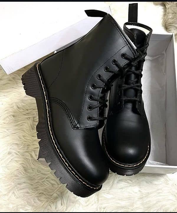 Chunky lace up boots 1