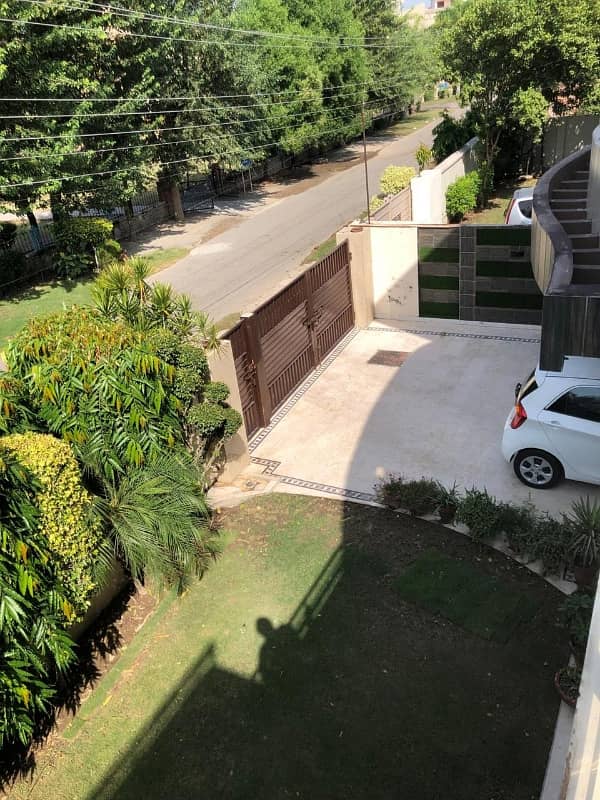 Kanal tile floor 6bed double story house is for sale in Wapda town 11