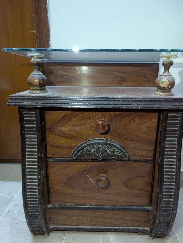 dressing table and side table 5