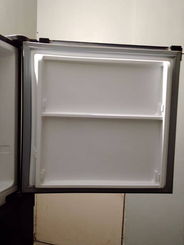 Dawlance refrigerator for sale 3