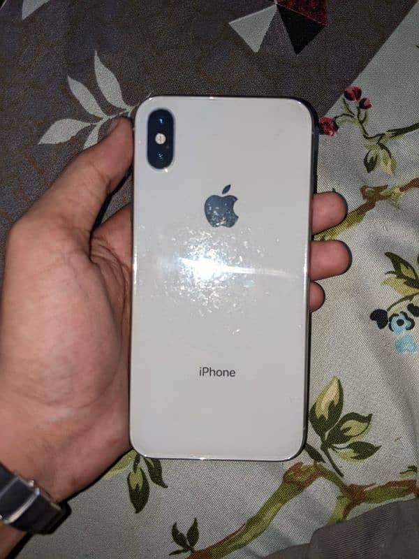 iphone x hai 64 gb all ok non pta peice ma koi msla nhi 2