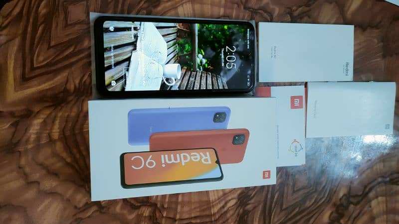 Redmi 9c in very good condition  3/64 1