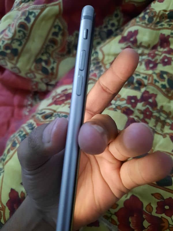 iphone 6 plus mint 64gb pta approved 4