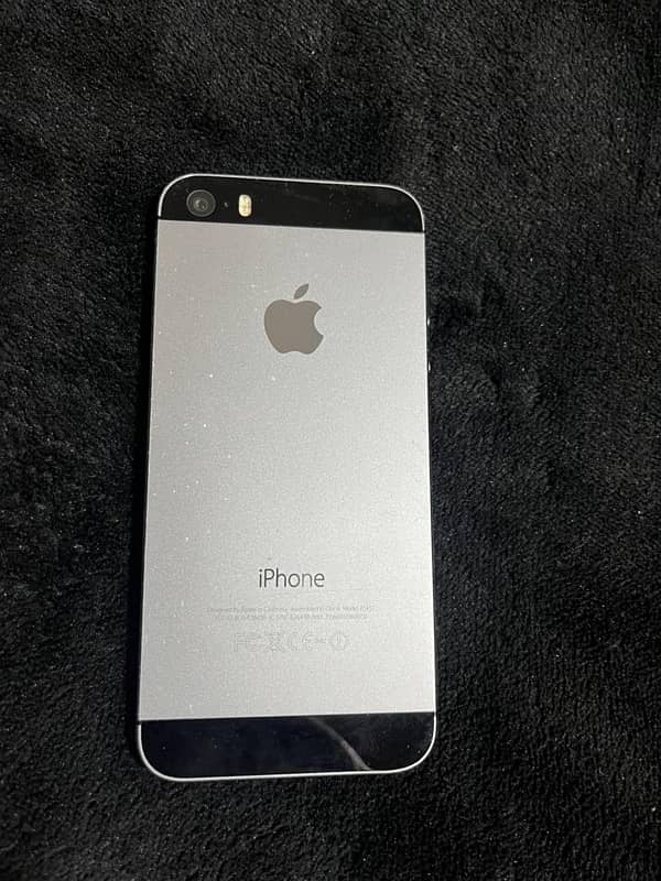 iphone 5s all sim working non pta 1