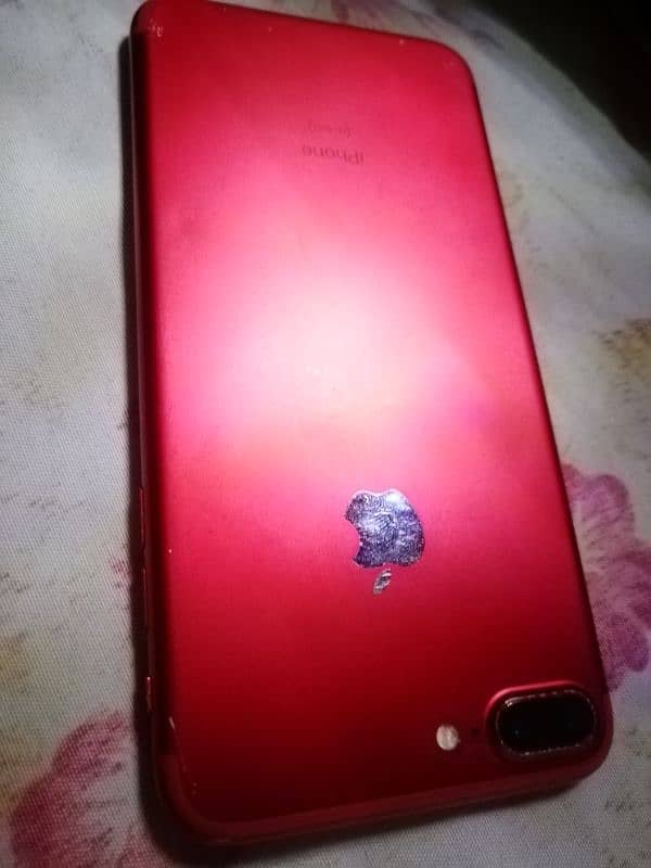 urgent sale iphone 7 plus 128gb Pta approved 5