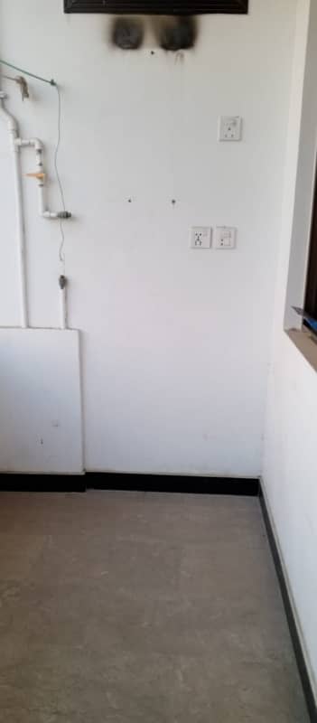 Saadi Town 1st & 2nd Floor Flat Available For Rent 9