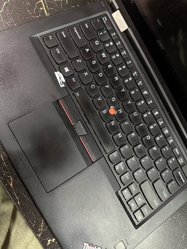 lenovo thinkpad i5 7th gen 1