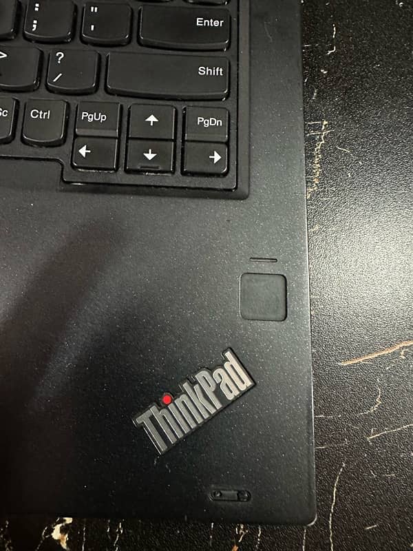 lenovo thinkpad i5 7th gen 3