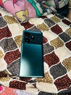 realme GT 6 16/512 5 days use new condition