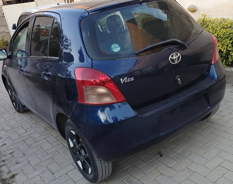 Toyota Vitz 2007 5