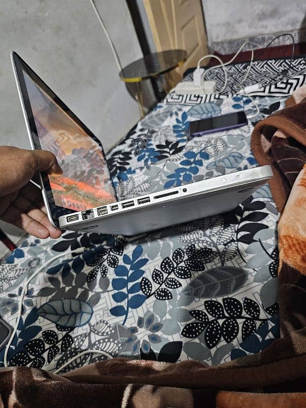 macbook pro i7 exchange posibel mobail sa 6