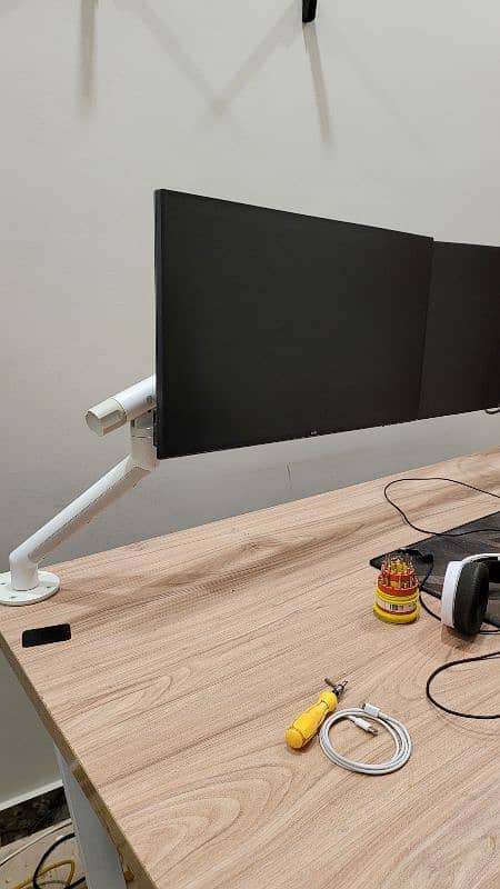 Monitor Arm For Led Gaming Single 4