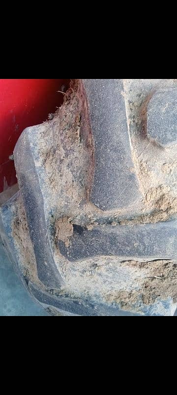 Massey 385  Tractor 2 tyres in good condition 8