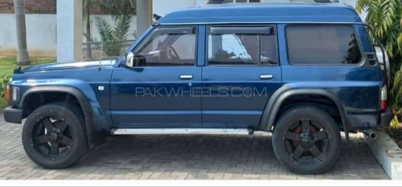 Nissan Patrol 1989 1