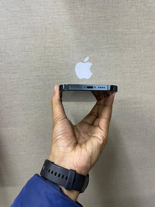 IPhone 12 pro 128gb FU Non PTA 4 months sime time 1